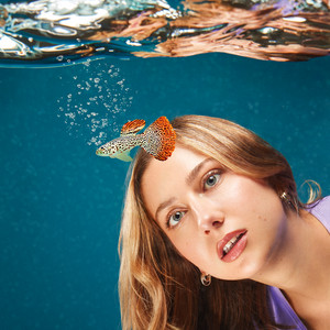 Album cover for Fille lacrymale.